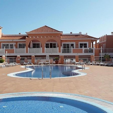 Esmeralda - Caleta Vibes Калета де Фусте Екстериор снимка